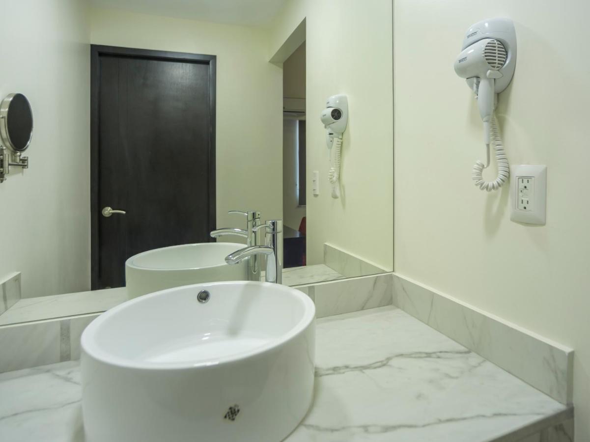 Smart Hotel Monterrey Kültér fotó