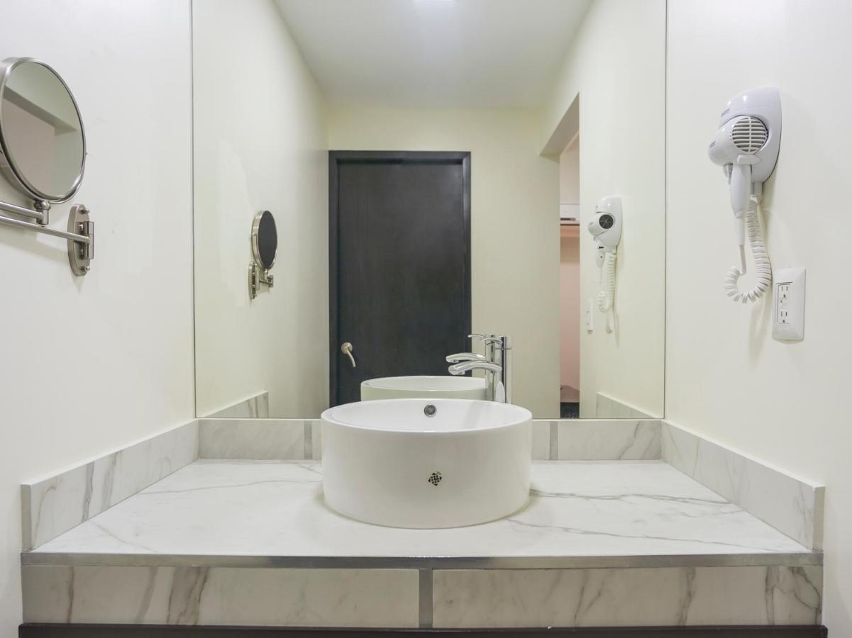 Smart Hotel Monterrey Kültér fotó